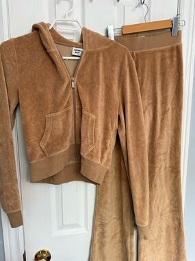 Sunday Best Velour Zip Hoodie Set - Camel Tan